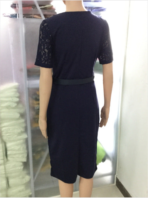 Plus Size Lace V-neck Fashion Dress M-2XL