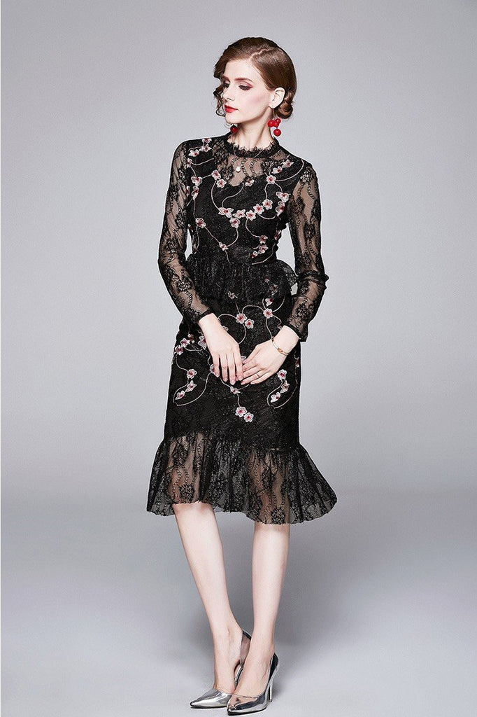 Black Embroidered Slim Fashion Fishtail Dress