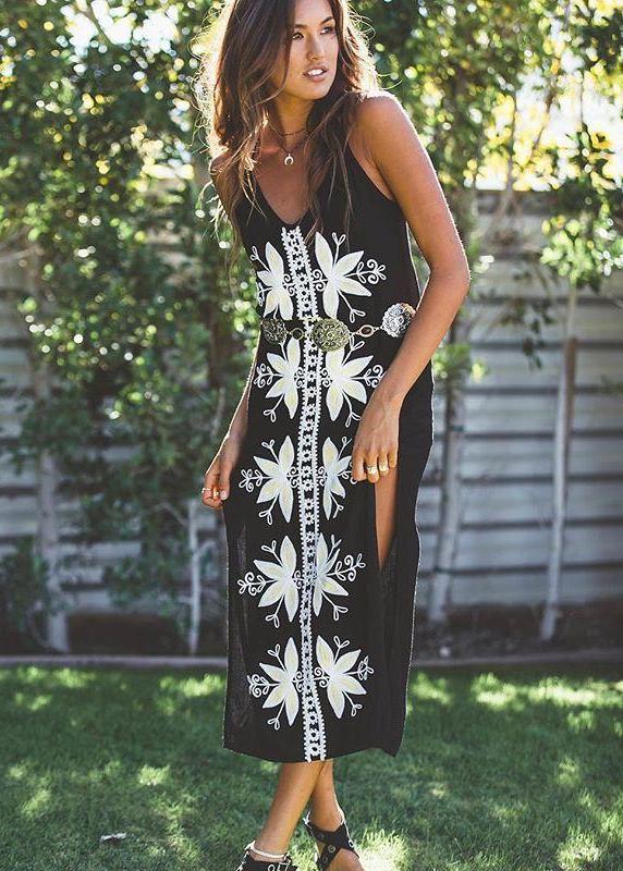 Bohemian holiday wind embroidered sling split black dress