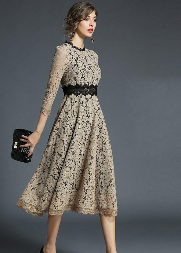 Retro Vintage Long-sleeved Hollow Lace Midi Dress