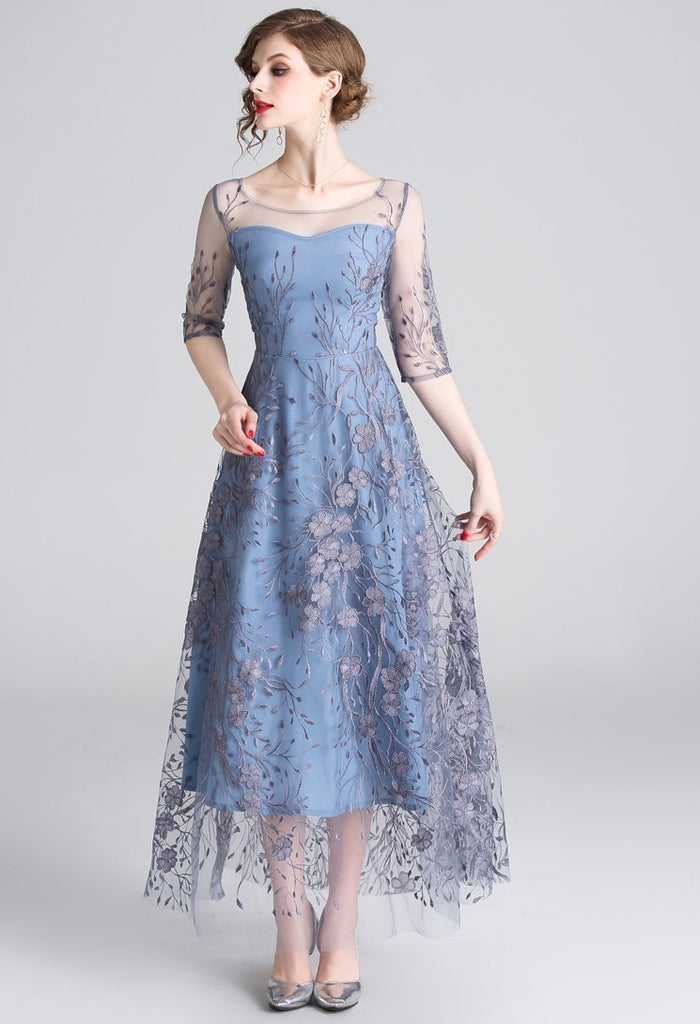 Mid-sleeve mesh embroidery slim dress dress