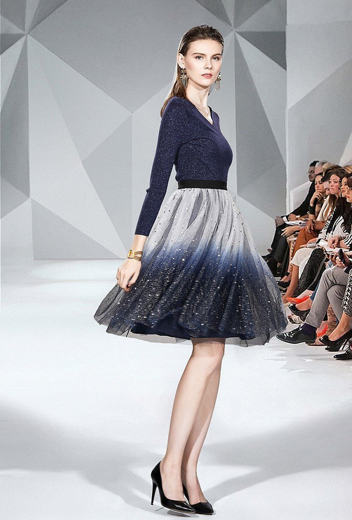 V-neck Fashion Knit Top + Gold-plated Gradient Skirt