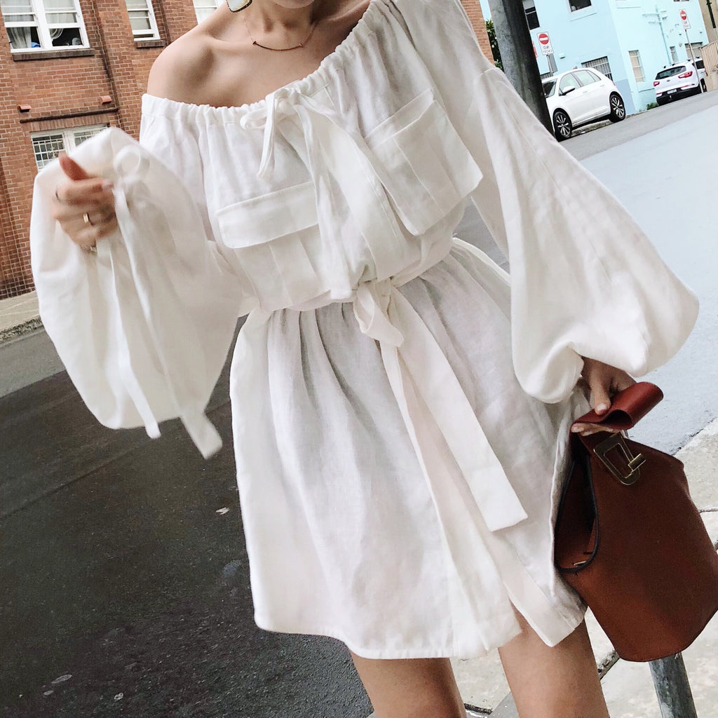 Off Shoulder White Long Sleeves Casual Mini Dress